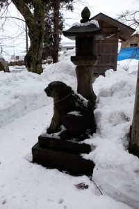 頼もしい狛犬